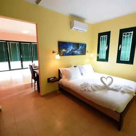 Cosy For Couples! Apartment Rhodes City