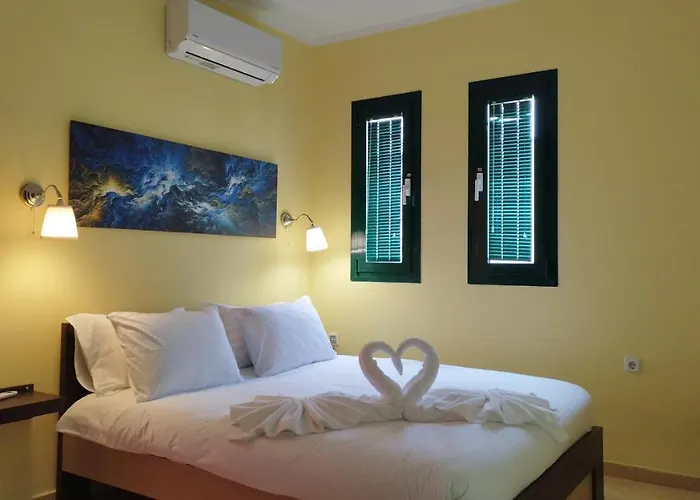 Cosy For Couples! * Rhodes City