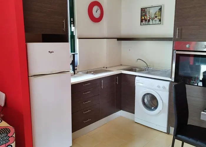 Cosy For Couples! * Rhodes City